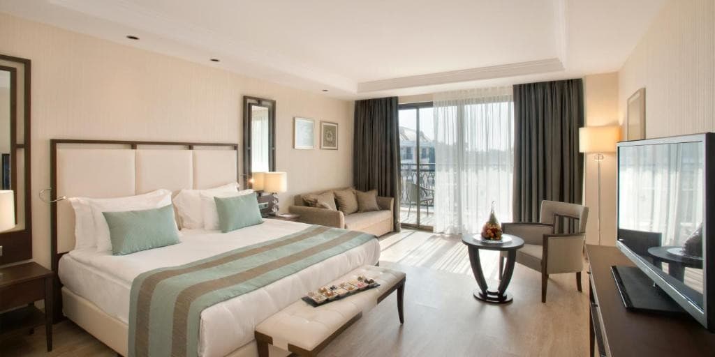 Amara Premier Palace