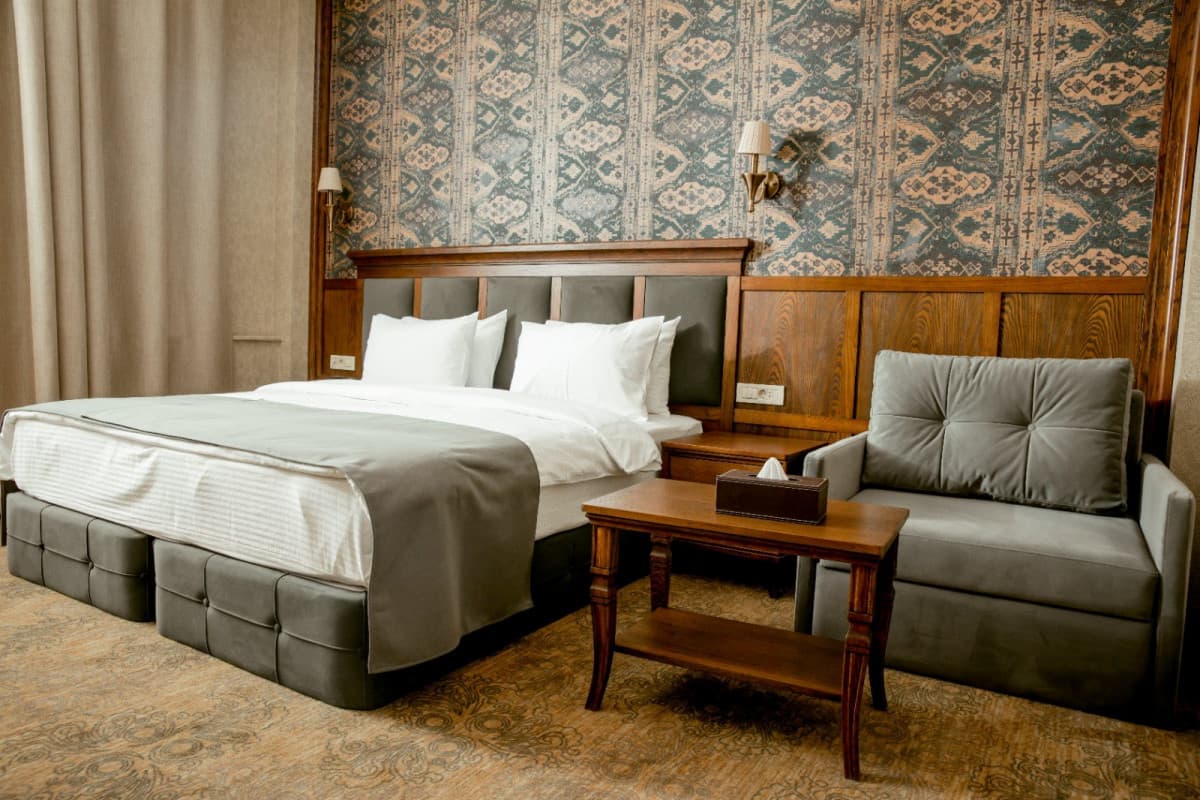 MIDWAY HOTEL BAKU