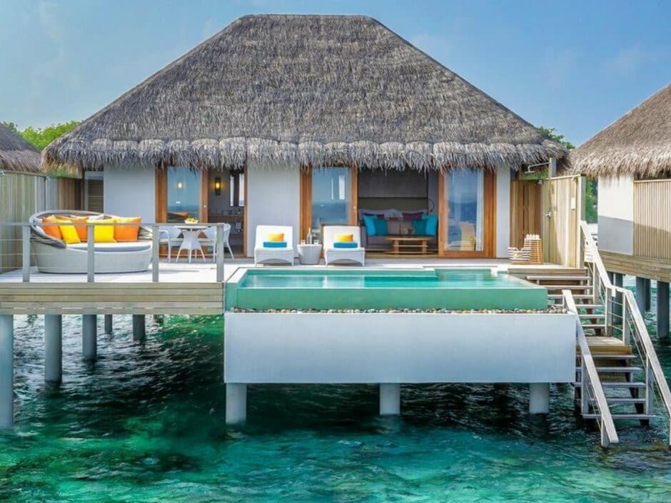 Dusit Thani Maldives Hotel