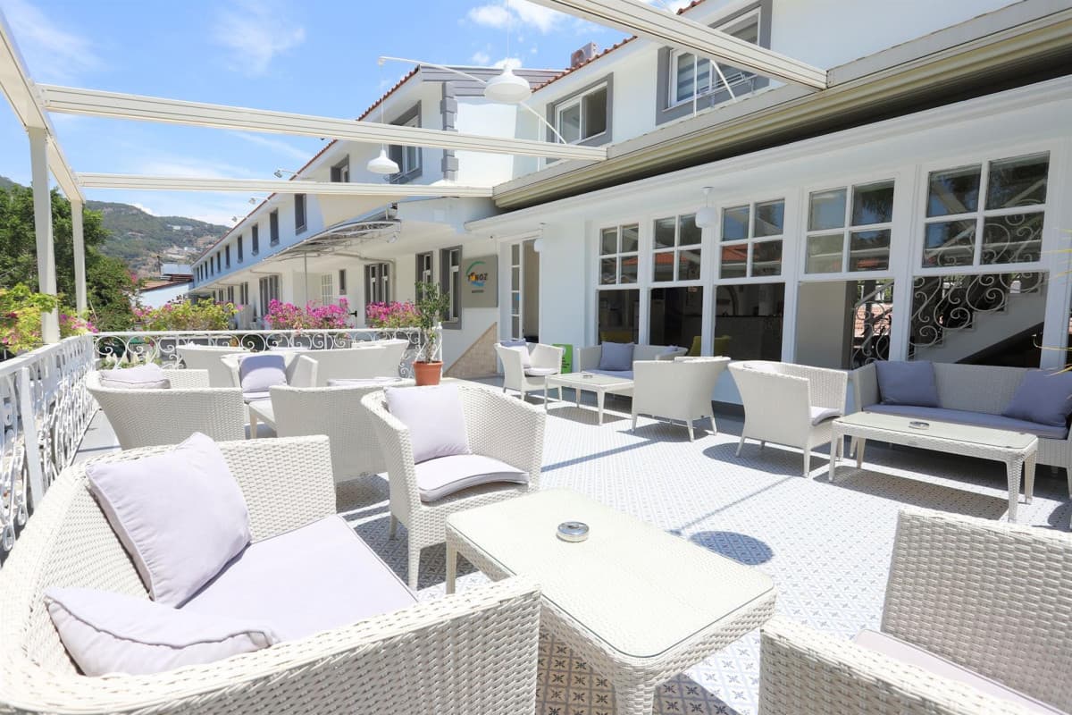 Tonoz Beach Hotel