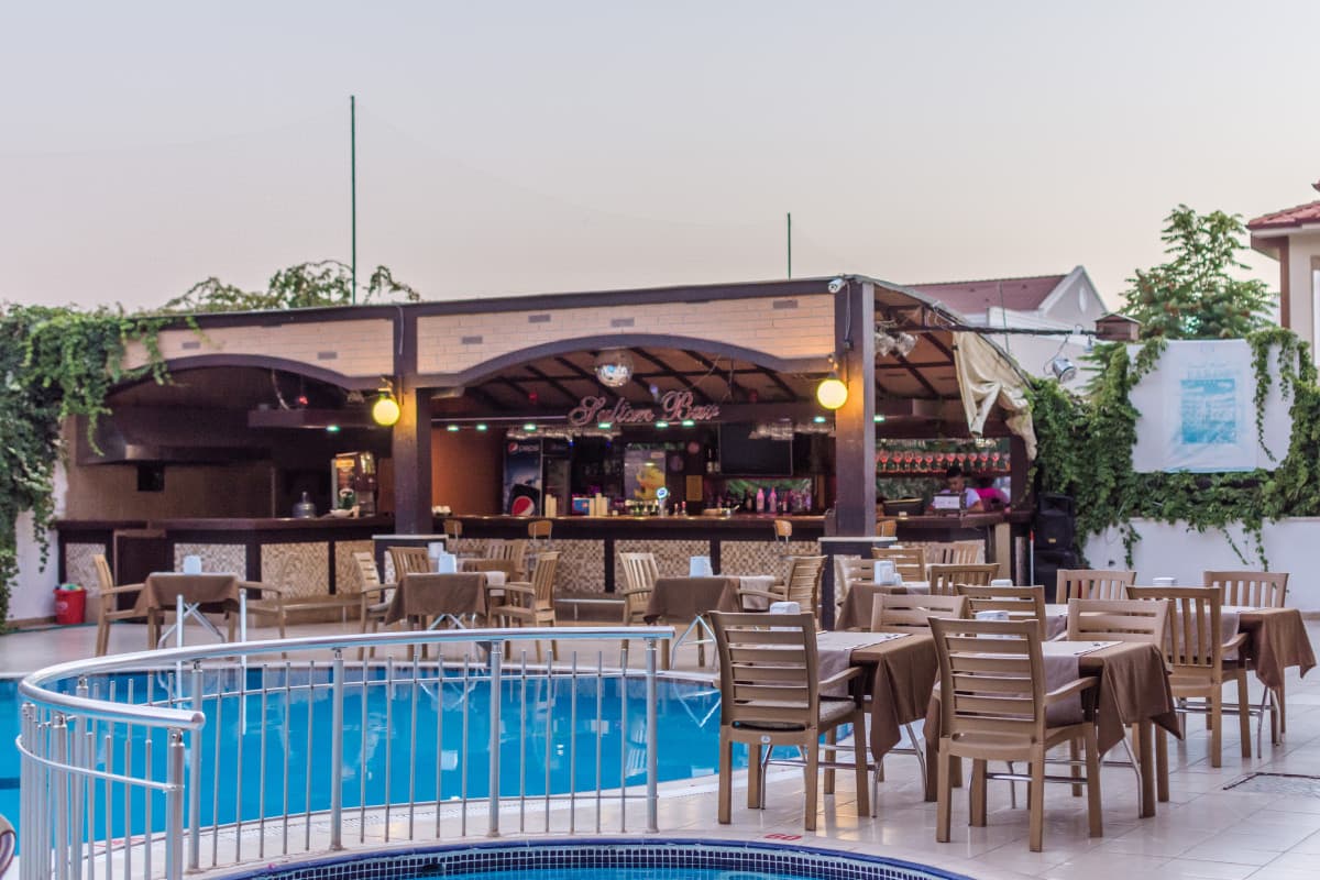 Grand Faros Hotel