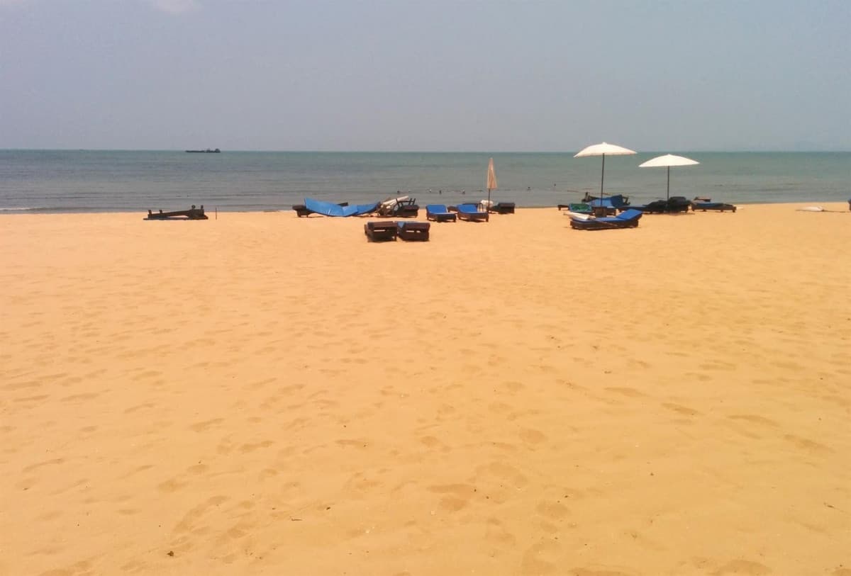 Botany Beach Resort