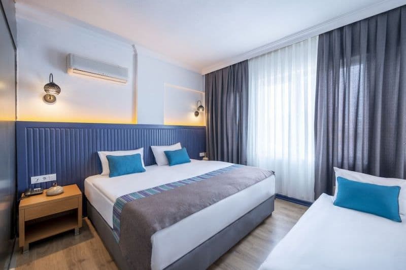 Lara Atalla Hotel