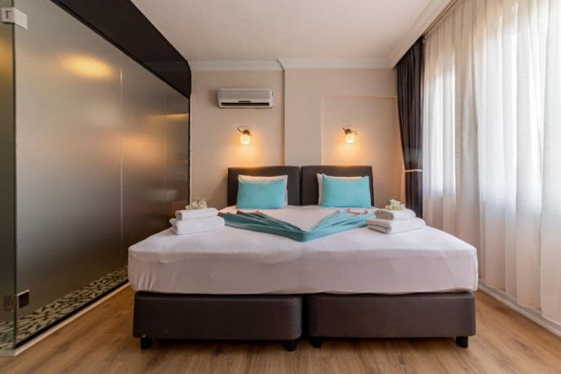 Lara Atalla Hotel