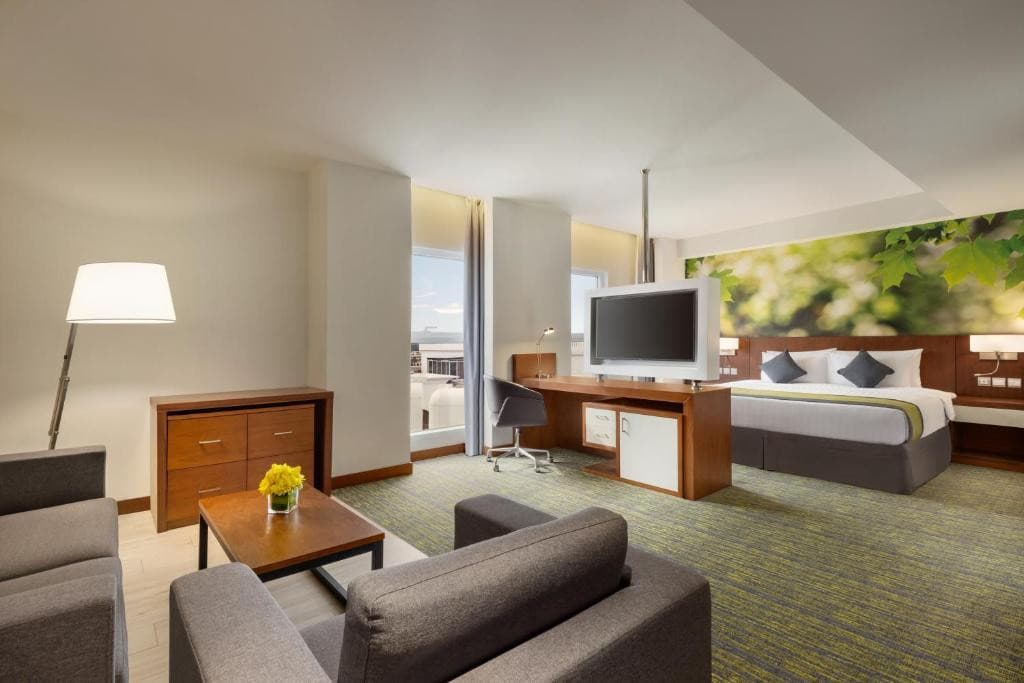 WYNDHAM GARDEN MUSCAT AL KHUWAIR
