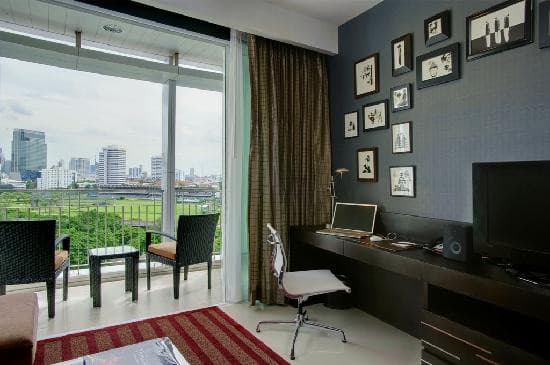 DUSIT SUITES HOTEL RATCHADAMRI