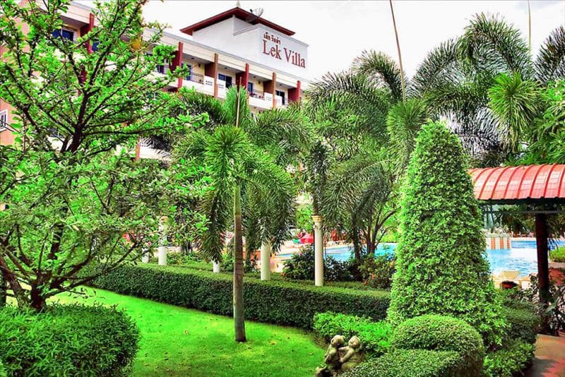 Lek Villa
