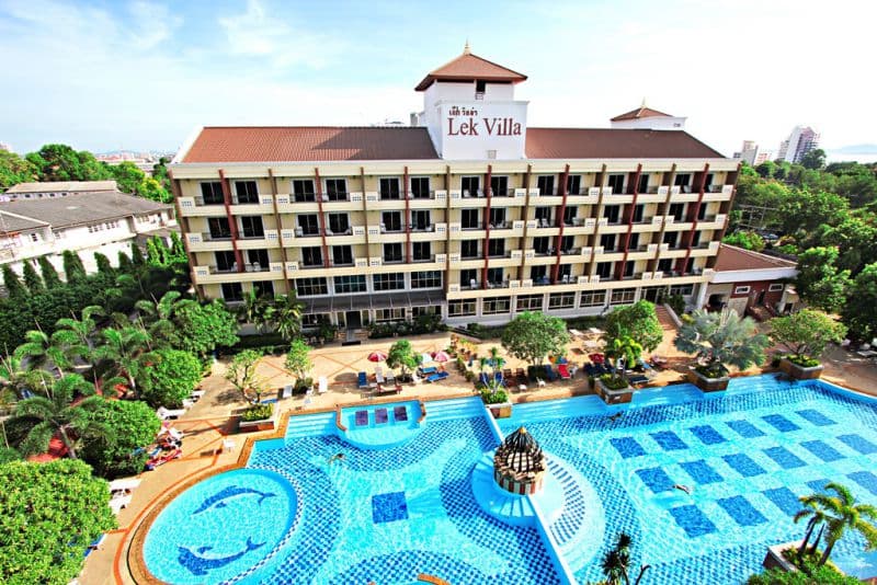 Lek Villa