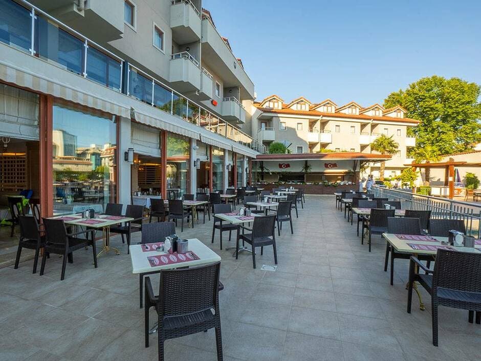 Monachus Hotel & Spa
