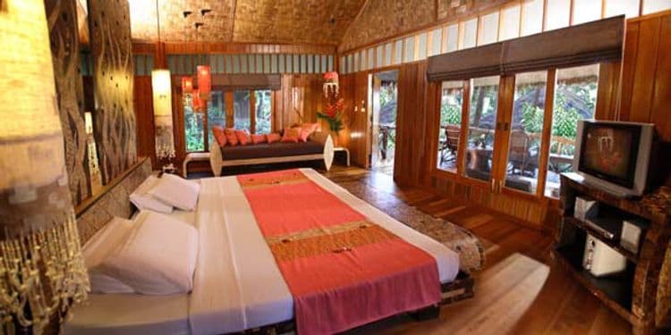 Coral Bay Resort