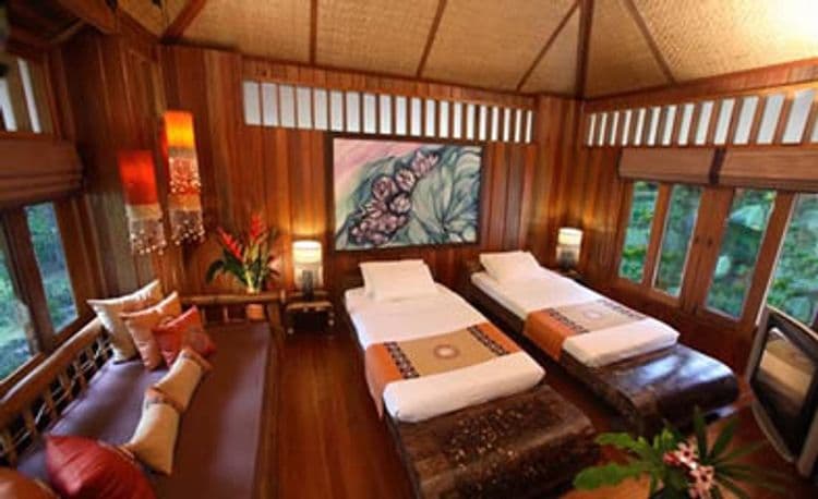 Coral Bay Resort