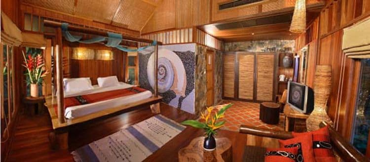 Coral Bay Resort