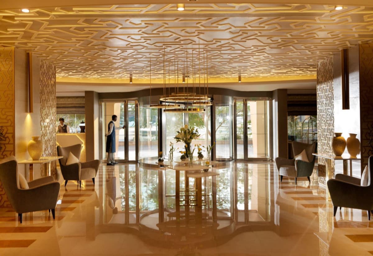 Two Seasons Hotel & Apartments Dubai