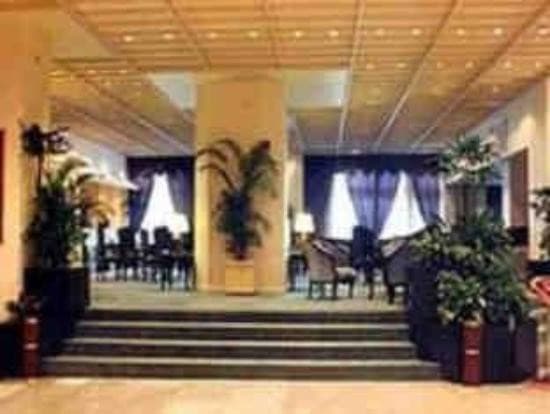 Grand Oriental Hotel