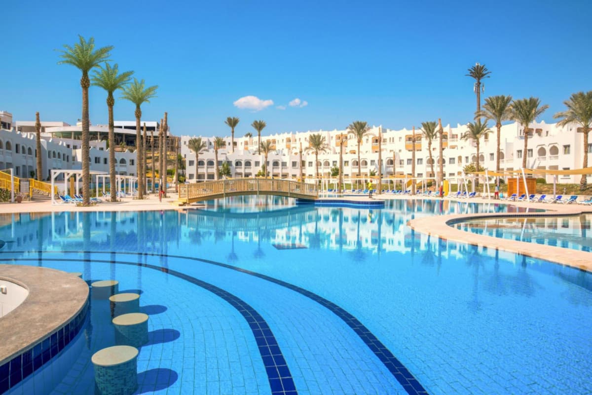 Sunrise Diamond Beach Resort - Grand Select