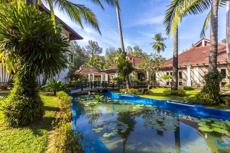 Amora Beach Resort Phuket
