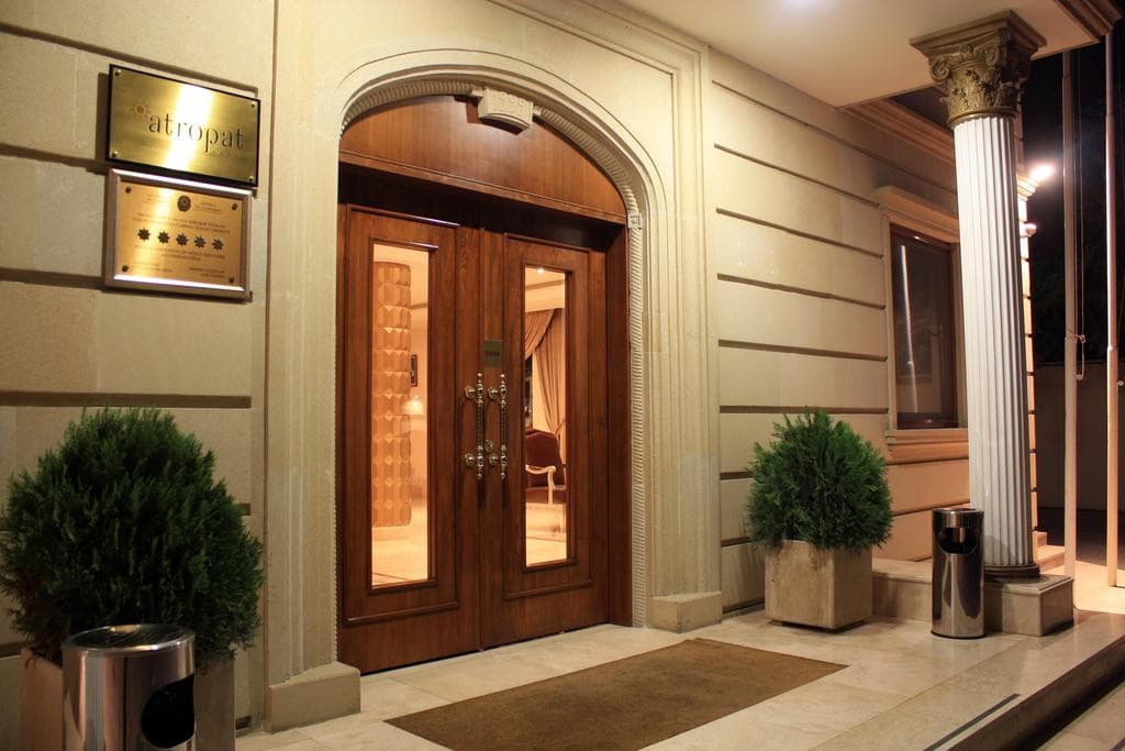 ATROPAT HOTEL