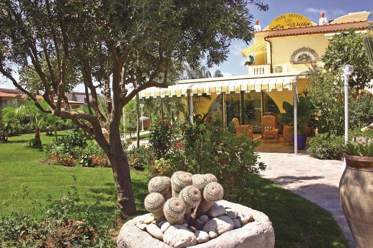 Park La Villa Hotel
