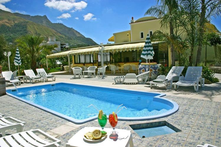 Park La Villa Hotel