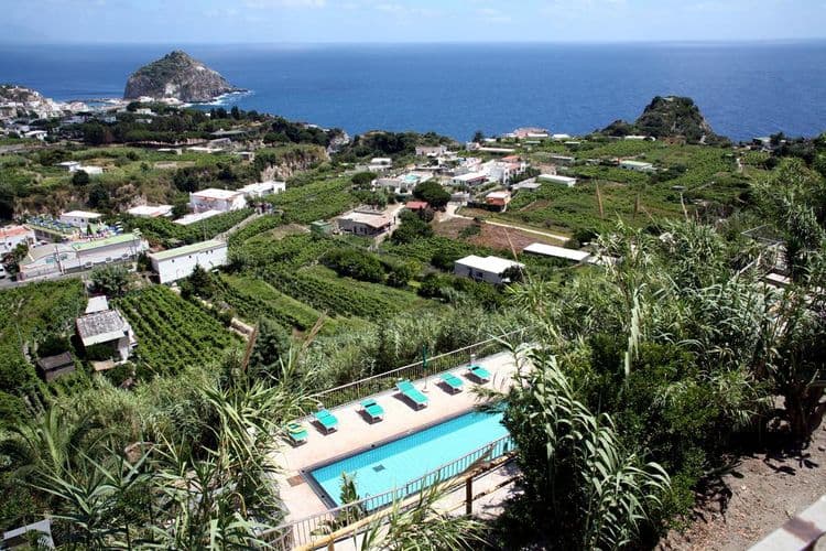 Punta Chiarito Resort Hotel