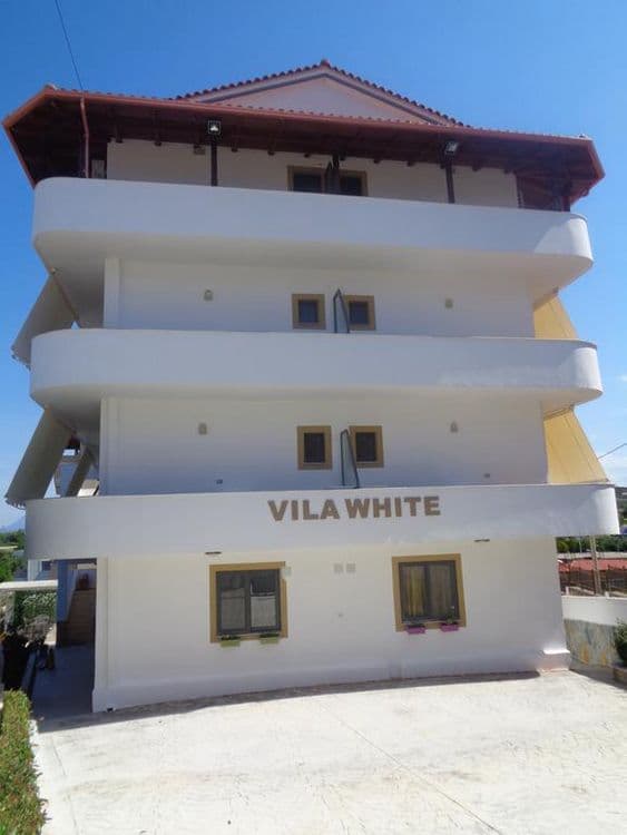 Vila White