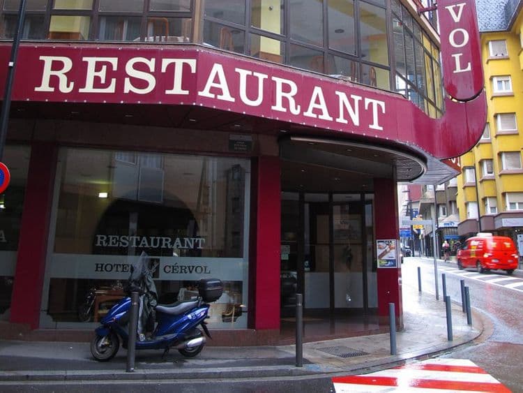 Cervol Hotel