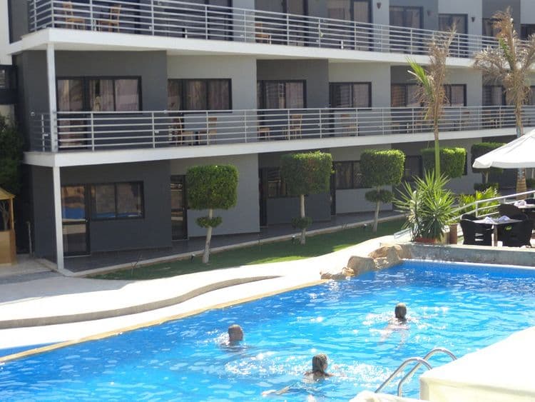 La Rosa Waves (ex. Premium Beach Resort)