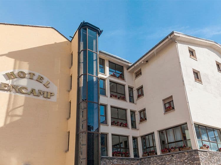 Encamp Hotel