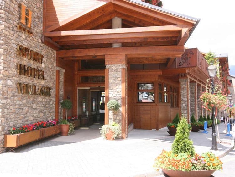 Sport Hotel Village