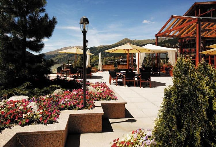 Sport Hotel Village