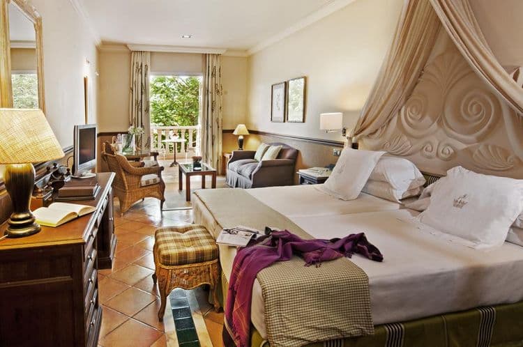 Gran Hotel Bahia del Duque Resort