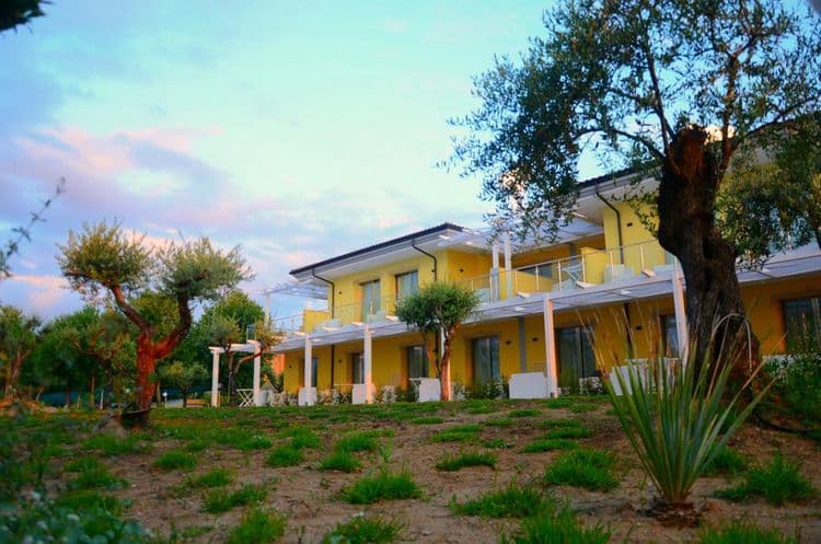 Baia Di Trainiti Hotel