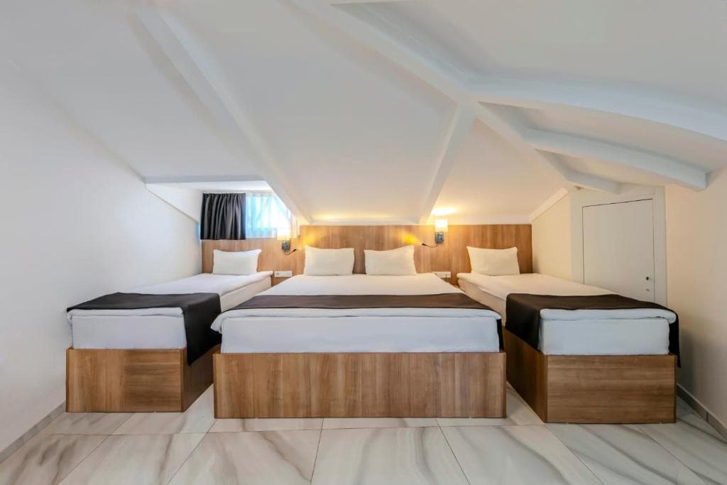 SILVANA HOTEL