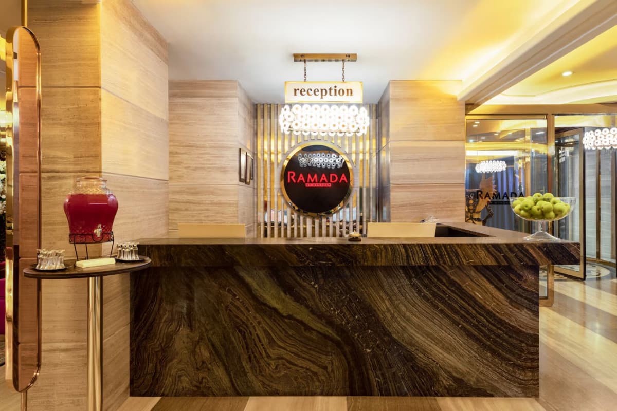 RAMADA BY WYNDHAM ISTANBUL PERA (Ex. The Peak Hotel)