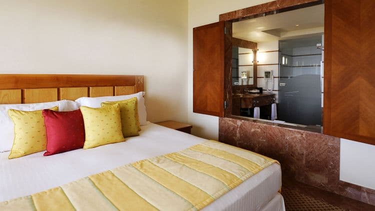Le Meridien Limassol Spa & Resort