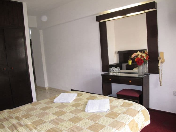 Cactus Hotel