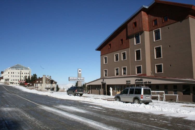 Uslan Hotel
