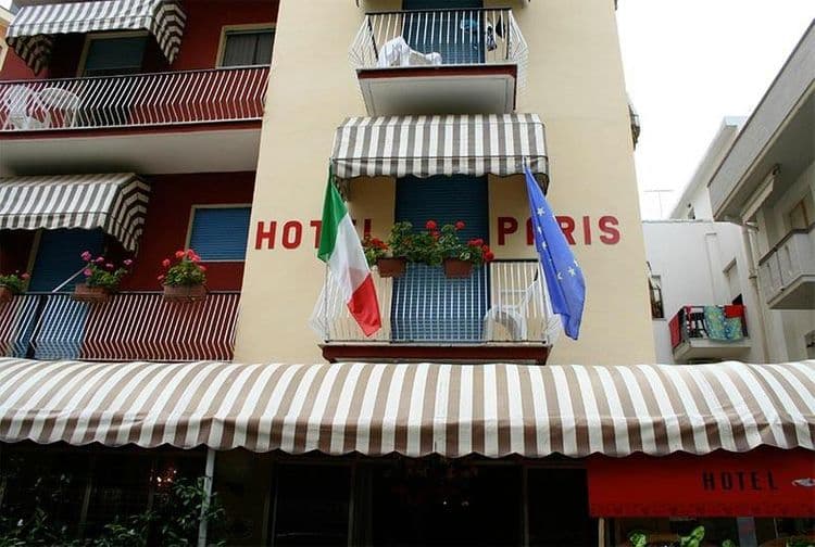 Paris Hotel