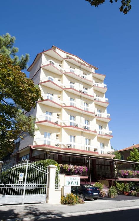Royal Hotel