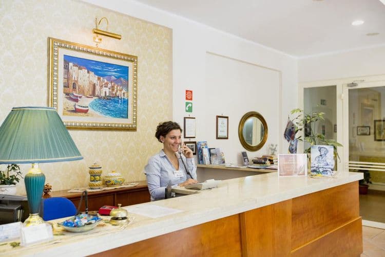 Mediterraneo Hotel (Cefalu)