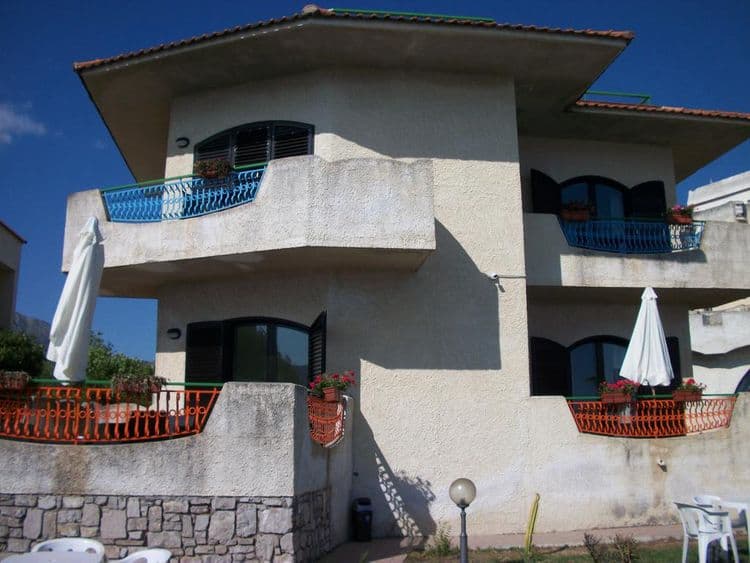 Tirreno Hotel