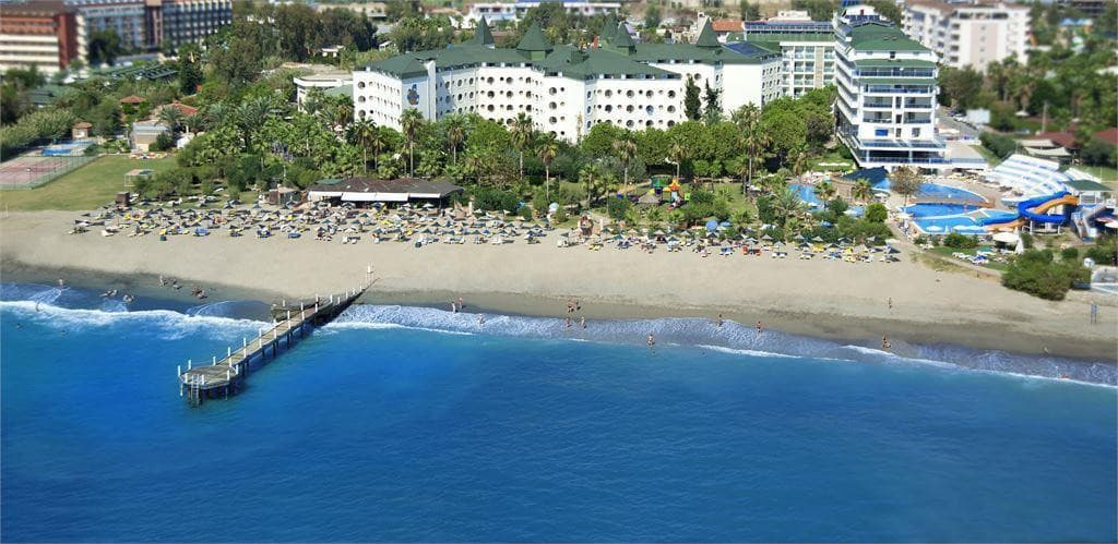 MC Beach Park Resort Hotel & SPA