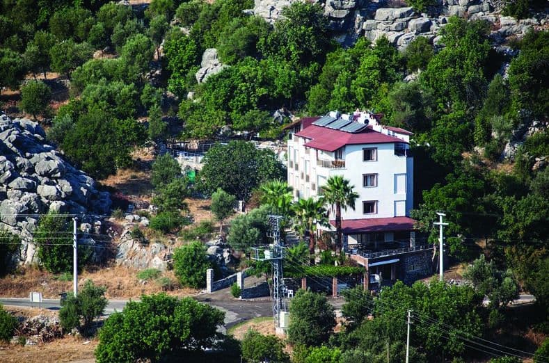 Zeus Kumlubuk
