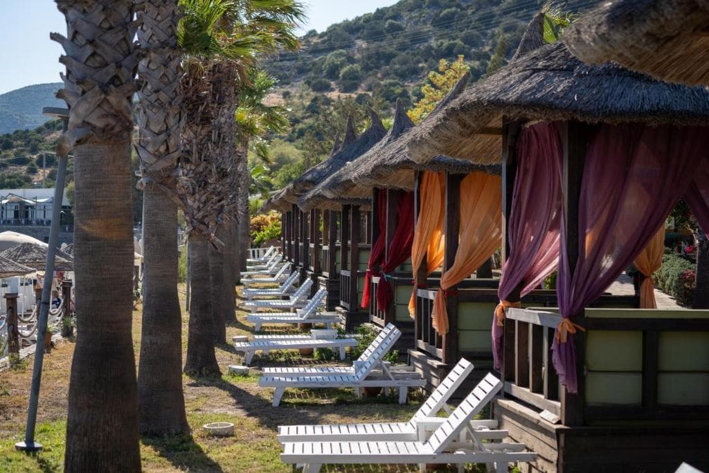 Latanya Park Resort
