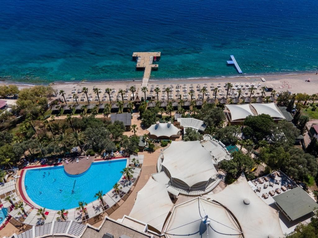 Latanya Park Resort
