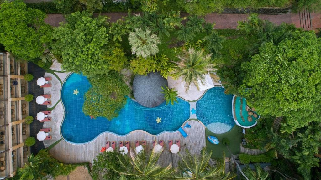 Peach Hill Hotel & Resort