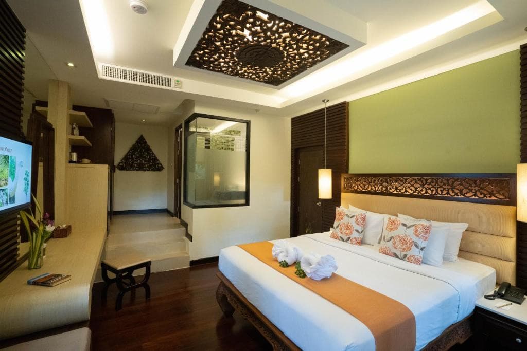 Peach Hill Hotel & Resort