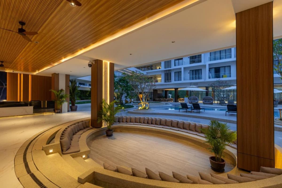 Laya Suites And Residences