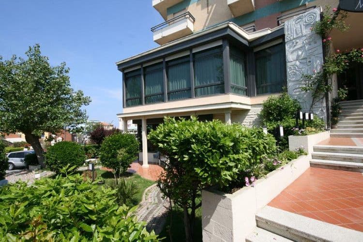 Murex Hotel