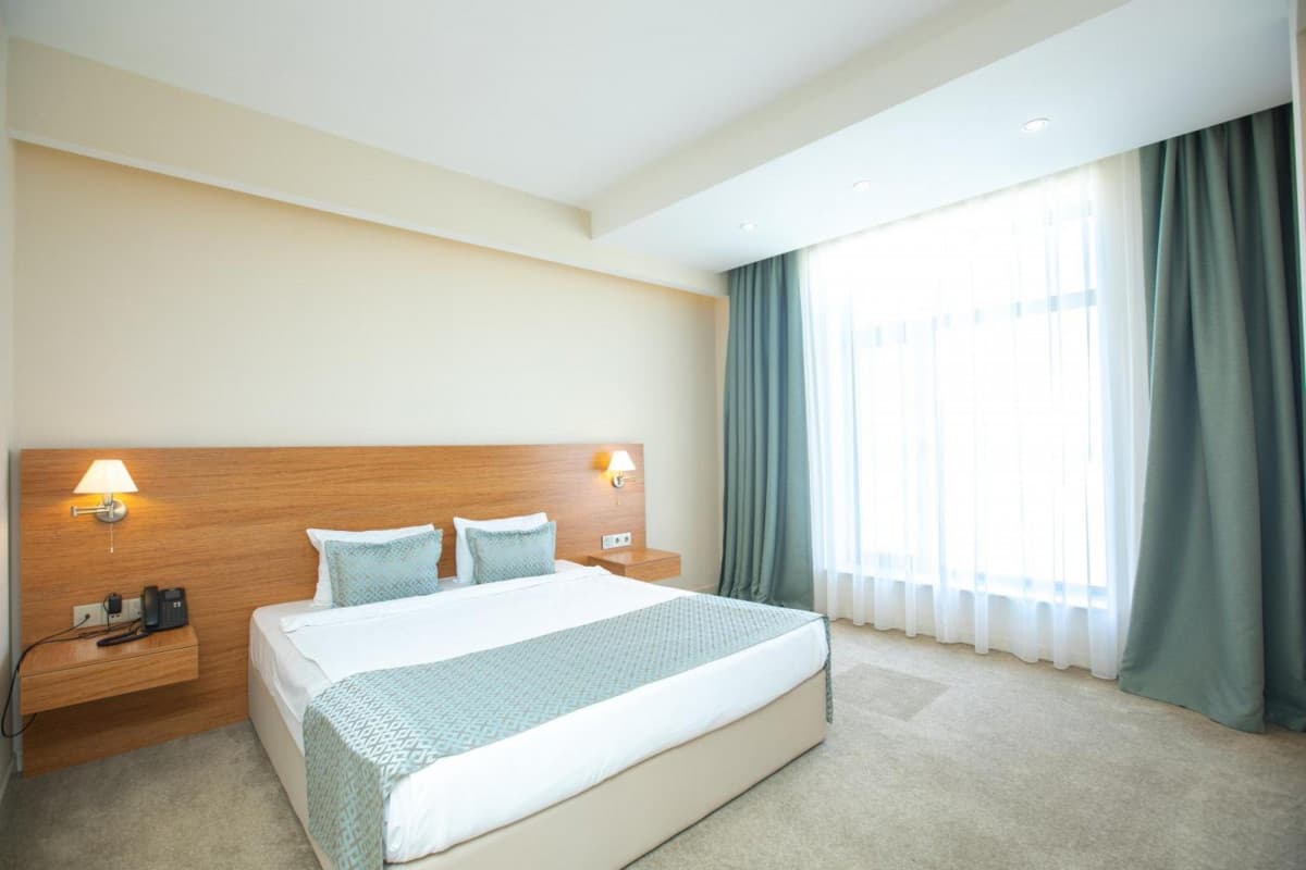 KHAZAR INJI BEACH HOTEL